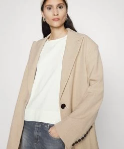 CLOSED Femme T Shirt Basique White 11 CLOSED Femme T Shirt Basique White -Promos CLOSED Magasin 00ae2171f54d4c1aa2de63aae473de00