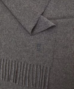 CLOSED UNISEX Foulard Dark Grey Melange 11 CLOSED UNISEX Foulard Dark Grey Melange -Promos CLOSED Magasin 00b4f883c6574a02a98b6d42a31712e6