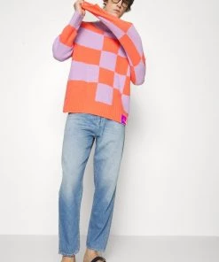 CLOSED Homme LENT Jean Boyfriend Mid Blue 11 CLOSED Homme LENT Jean Boyfriend Mid Blue -Promos CLOSED Magasin 08a6f08848714d2e870bd47e01d47d7b