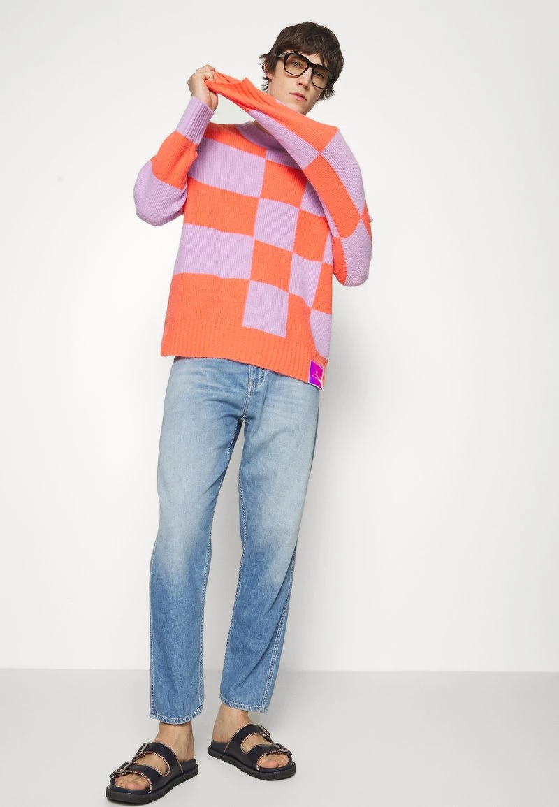 CLOSED Homme LENT Jean Boyfriend Mid Blue 6 CLOSED Homme LENT Jean Boyfriend Mid Blue – Image 4