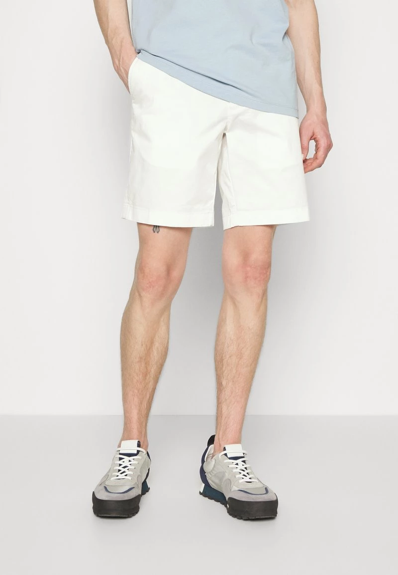 CLOSED CLASSIC Short Ivory Homme 3 CLOSED CLASSIC Short Ivory Homme