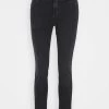 CLOSED PUSHER Jeans Skinny Dark Grey Femme 2 CLOSED PUSHER Jeans Skinny Dark Grey Femme -Promos CLOSED Magasin 0ae0de5ee627445e969328a7046b0d34