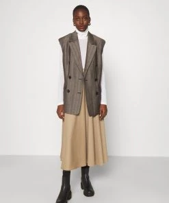 CLOSED Pullover Ivory Femme 9 CLOSED Pullover Ivory Femme -Promos CLOSED Magasin 0b5b73d40b5348258131549db5d49c0a