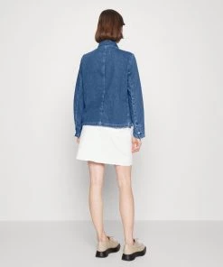 CLOSED Femme TOKYO Veste En Jean Mid Blue 11 CLOSED Femme TOKYO Veste En Jean Mid Blue -Promos CLOSED Magasin 0b64681abab741438ace0f96c745f36d