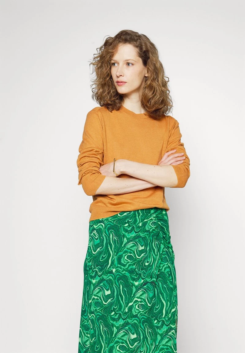 CLOSED Femme CREW LONG SLEEVE Pullover Gold Earth 6 CLOSED Femme CREW LONG SLEEVE Pullover Gold Earth – Image 4