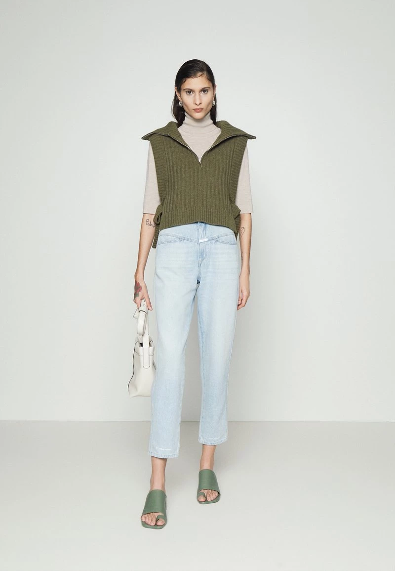 CLOSED PEDAL PUSHER Jean Boyfriend Light Blue Femme 4 CLOSED PEDAL PUSHER Jean Boyfriend Light Blue Femme – Image 2