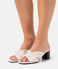 CLOSED ANA Mules à Talons Ivory Femme