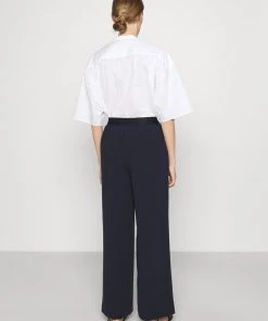 CLOSED EVELYN Pantalon Classique Dark Night Femme 12 CLOSED EVELYN Pantalon Classique Dark Night Femme -Promos CLOSED Magasin 12266b6b1a1a487392be3f81c773c567