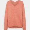 CLOSED Pullover Dusty Brick Femme 1 CLOSED Pullover Dusty Brick Femme -Promos CLOSED Magasin 1731bb3c9698491e97c1a1624c90917e