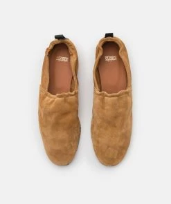 CLOSED Femme SESAME Mocassins Light Brown 13 CLOSED Femme SESAME Mocassins Light Brown -Promos CLOSED Magasin 17e88ae9f30841bc9f06da880d957889
