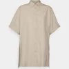 CLOSED Femme SHORT SLEEVE Chemisier Grain Beige 2 CLOSED Femme SHORT SLEEVE Chemisier Grain Beige -Promos CLOSED Magasin 187d59aacc4643bbb06e973314500d95