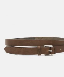 CLOSED BELT Ceinture Chocolate Chip Femme 7 CLOSED BELT Ceinture Chocolate Chip Femme -Promos CLOSED Magasin 19cd31bad6ac482bbe8bbd2e2aa710dd