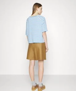 CLOSED Femme STRIPED RAGLAN T Shirt Imprimé Placid Blue 11 CLOSED Femme STRIPED RAGLAN T Shirt Imprimé Placid Blue -Promos CLOSED Magasin 1d1aa19f1ddb46028735636e95b4aa97