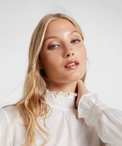 CLOSED Femme T Shirt à Manches Longues Ivory 12 CLOSED Femme T Shirt à Manches Longues Ivory -Promos CLOSED Magasin 214e2201c6a44f6fb9b5b9eebb34122a