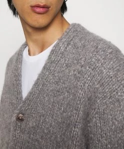 CLOSED CARDIGAN Gilet Light Grey Melange Homme 13 CLOSED CARDIGAN Gilet Light Grey Melange Homme -Promos CLOSED Magasin 24de584c8b0e4c6b890565defc42b71c