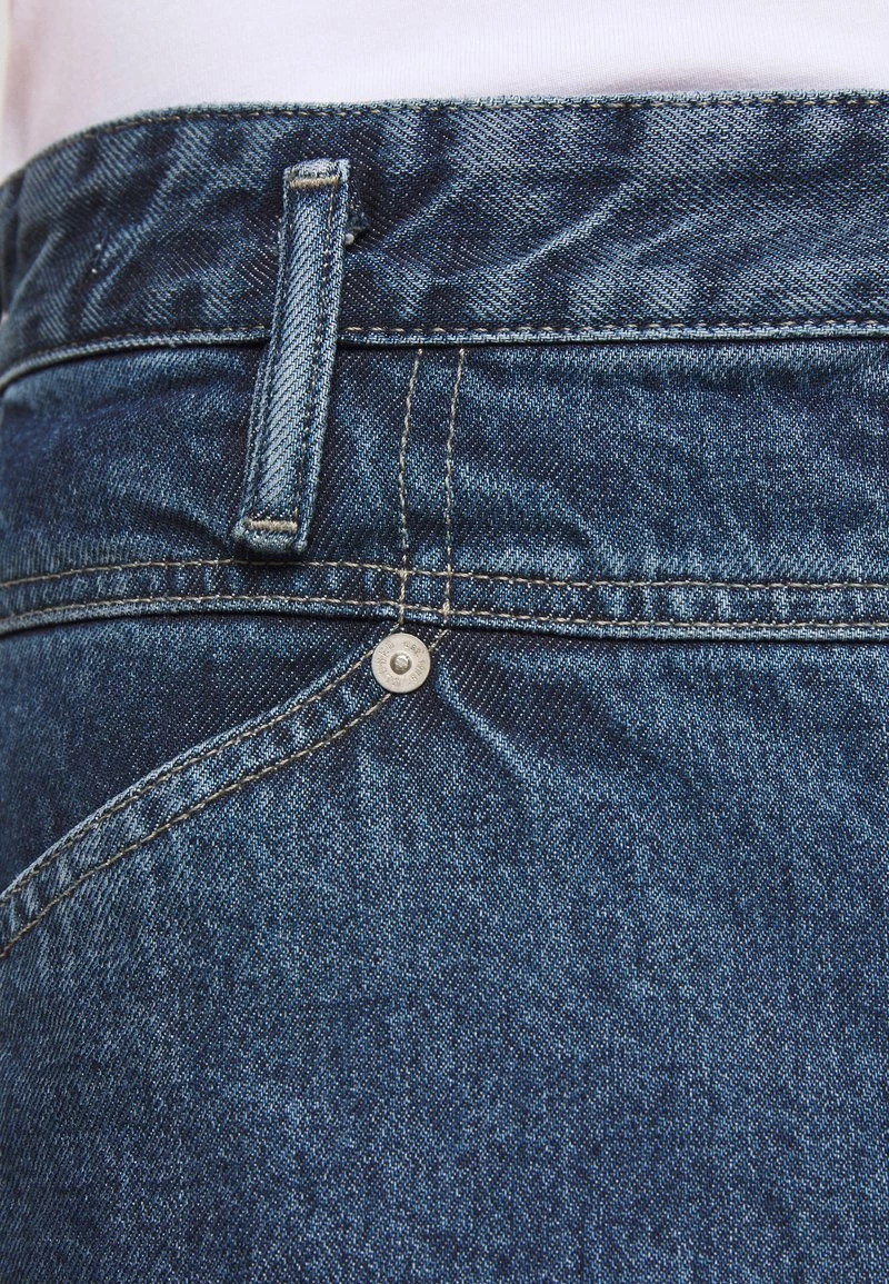 CLOSED X LENT TAPERED Jean Droit Mid Blue Homme 11 CLOSED X LENT TAPERED Jean Droit Mid Blue Homme – Image 9