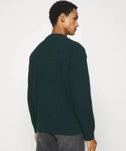 CLOSED Homme JUMPER Pullover Sacramento Green 11 CLOSED Homme JUMPER Pullover Sacramento Green -Promos CLOSED Magasin 29f9426bd74c421ea2c39a090248b074