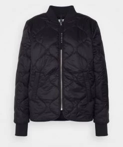 CLOSED SHORT QUILTED JACKET Blouson Bomber Black Femme