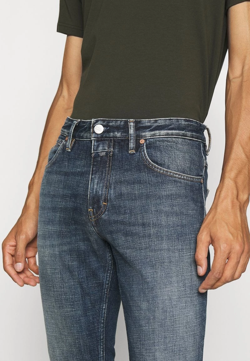 CLOSED DROP CROPPED Jean Slim Mid Blue Homme 6 CLOSED DROP CROPPED Jean Slim Mid Blue Homme – Image 4