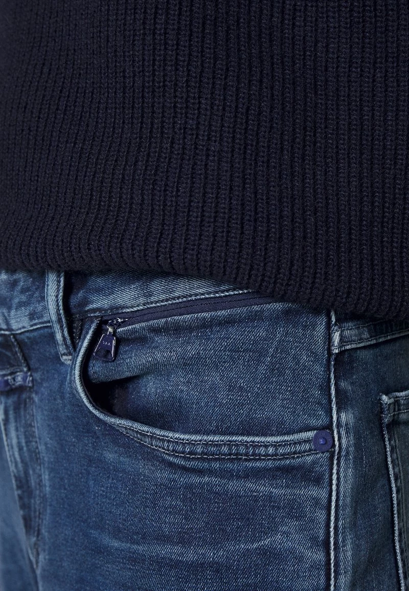CLOSED UNITY SLIM Jean Slim Dark Blue Homme 7 CLOSED UNITY SLIM Jean Slim Dark Blue Homme – Image 5