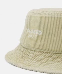 CLOSED UNISEX Chapeau Foreshore -Promos CLOSED Magasin 3577d773a98648468c46a922c64db900