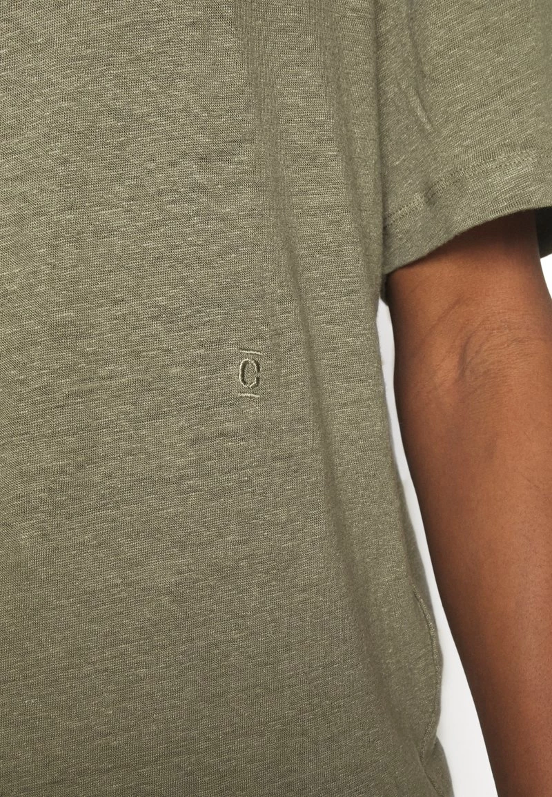 CLOSED Homme T Shirt Basique Dried Basil 8 CLOSED Homme T Shirt Basique Dried Basil – Image 6