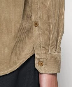 CLOSED Homme ARMY Chemise American Elm 15 CLOSED Homme ARMY Chemise American Elm -Promos CLOSED Magasin 3d0f4b68dc2f46cda14edcfdbe16b419