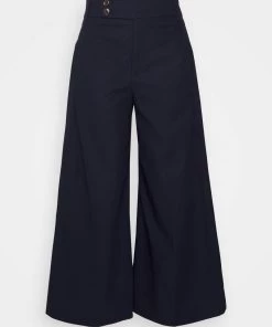 CLOSED Femme LUNA Pantalon Classique Dark Night 14 CLOSED Femme LUNA Pantalon Classique Dark Night -Promos CLOSED Magasin 3f4fdeae4bea4e89b88c27c4f90563ae