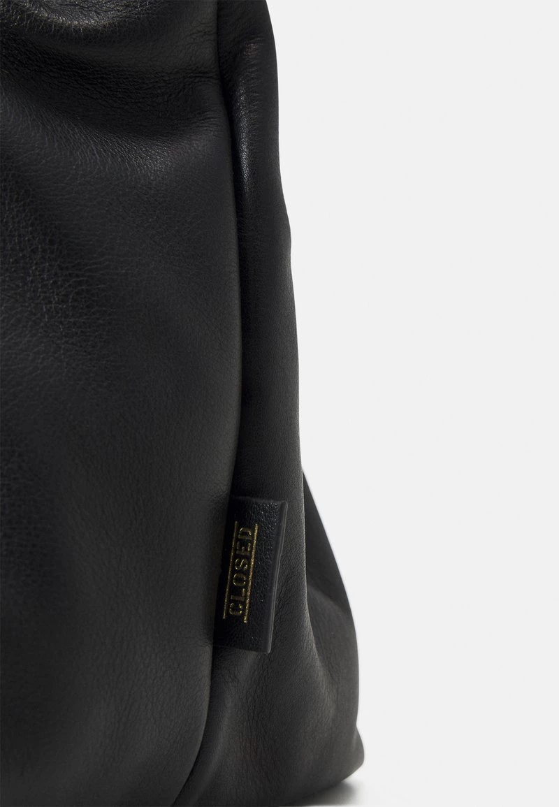 CLOSED CLUTCH Sac Bandoulière Black Femme 6 CLOSED CLUTCH Sac Bandoulière Black Femme – Image 4