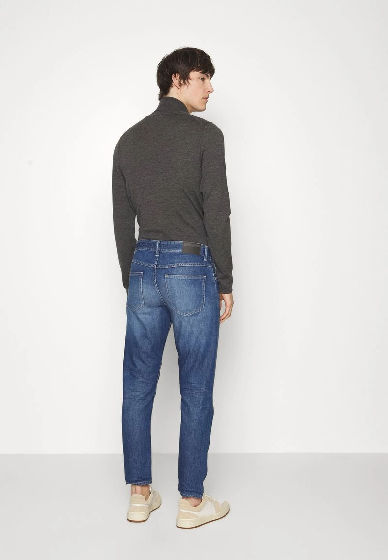 CLOSED Homme COOPER Jean Slim Mid Blue 5 CLOSED Homme COOPER Jean Slim Mid Blue – Image 3