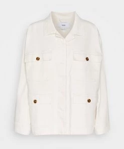 CLOSED Femme DEAR Veste En Jean Ecru -Promos CLOSED Magasin 4578c0a5c5214b2e843953ee03fc6147