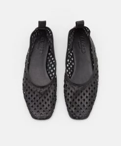 CLOSED Femme PERFORATED Ballerines Black 13 CLOSED Femme PERFORATED Ballerines Black -Promos CLOSED Magasin 465c501c64d348c8a5ee2b420cbe735c