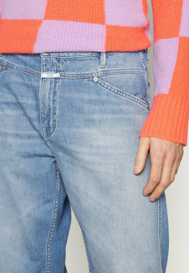 CLOSED Homme LENT Jean Boyfriend Mid Blue 8 CLOSED Homme LENT Jean Boyfriend Mid Blue – Image 6