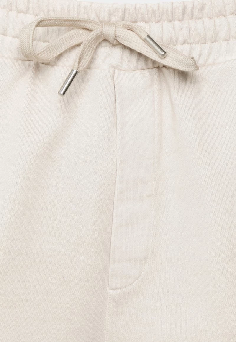 CLOSED Homme GARMENT DYE Short Grain Beige 5 CLOSED Homme GARMENT DYE Short Grain Beige – Image 3