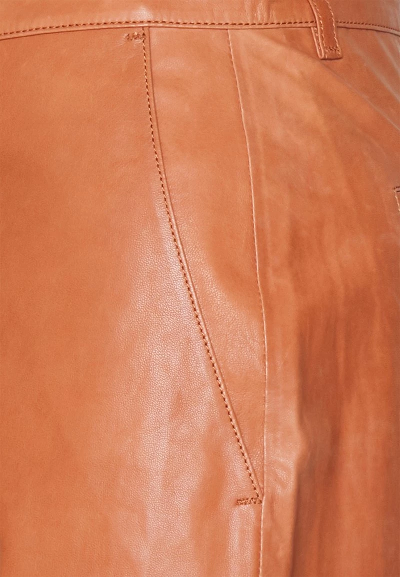 CLOSED DOLA Pantalon Classique Cold Copper Femme 5 CLOSED DOLA Pantalon Classique Cold Copper Femme – Image 3