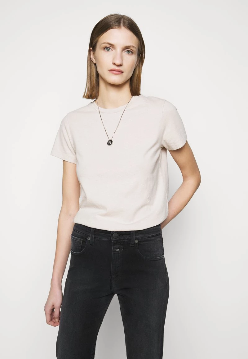 CLOSED BAYLIN Jean Flare Dark Grey Femme 6 CLOSED BAYLIN Jean Flare Dark Grey Femme – Image 4