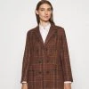 CLOSED Femme EDESSA Blazer Tawny Brown 1 CLOSED Femme EDESSA Blazer Tawny Brown -Promos CLOSED Magasin 506c37d69ea747febaf8162fd296d086