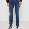 CLOSED UNITY SLIM Jean Slim Dark Blue Homme 1 CLOSED UNITY SLIM Jean Slim Dark Blue Homme -Promos CLOSED Magasin 51a02ebef3654fbc89583d8a65fc8a40