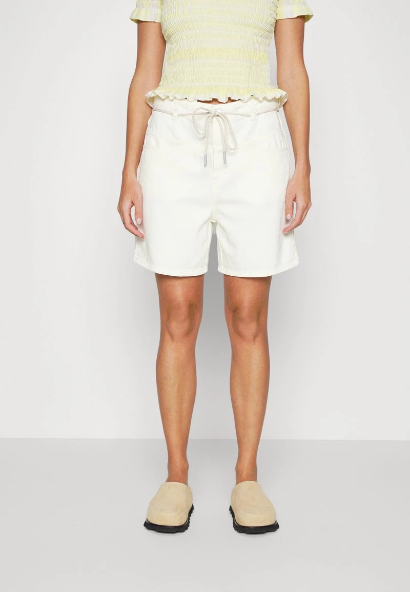 CLOSED AIRI Short En Jean Creme Femme 3 CLOSED AIRI Short En Jean Creme Femme