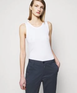 CLOSED Femme JACK Chino Dark Night 13 CLOSED Femme JACK Chino Dark Night -Promos CLOSED Magasin 5733692eced04226aa8fc58e9026ee5a