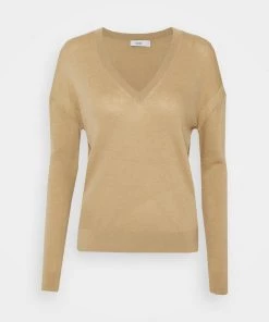 CLOSED Pullover Raffia Femme 15 CLOSED Pullover Raffia Femme -Promos CLOSED Magasin 5796129b2da4460f9c20c47030a14d89