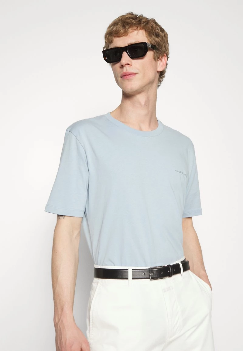 CLOSED CLASSIC Short Ivory Homme 6 CLOSED CLASSIC Short Ivory Homme – Image 4