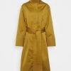 CLOSED BONNEY LIGHTWEIGHT LONG COAT Manteau Classique Golden Brown Femme 1 CLOSED BONNEY LIGHTWEIGHT LONG COAT Manteau Classique Golden Brown Femme -Promos CLOSED Magasin 58671812e6dd4a50ba9dd5eff3b0470b