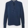 CLOSED Femme NYSSA Blouse Mid Blue 1 CLOSED Femme NYSSA Blouse Mid Blue -Promos CLOSED Magasin 5a1654b4cc7649d1873427c1eff17ef3