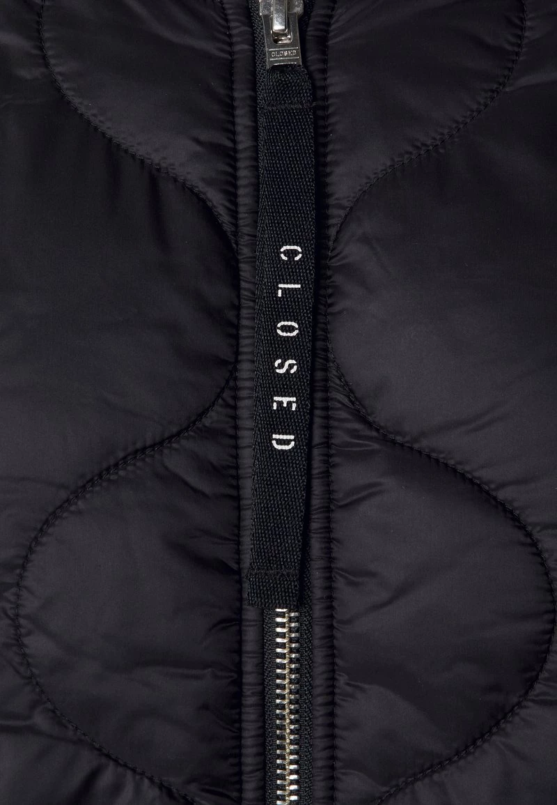 CLOSED SHORT QUILTED JACKET Blouson Bomber Black Femme 5 CLOSED SHORT QUILTED JACKET Blouson Bomber Black Femme – Image 3