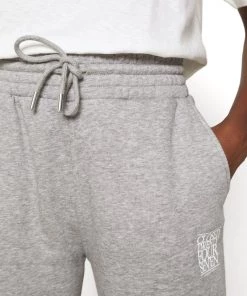 CLOSED Femme WOMEN´S PANTS Pantalon De Survêtement Grey Heather Melange 11 CLOSED Femme WOMEN´S PANTS Pantalon De Survêtement Grey Heather Melange -Promos CLOSED Magasin 5a46533aab7142aaa5f921c0cb870d42