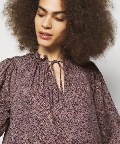 CLOSED KARI Robe De Jour Amaranth Red Femme 17 CLOSED KARI Robe De Jour Amaranth Red Femme -Promos CLOSED Magasin 5af3d3d0ac074defa0d0c325533e71f8