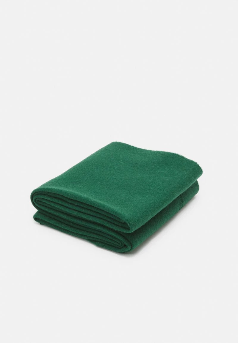 CLOSED UNISEX Foulard Fir Green 4 CLOSED UNISEX Foulard Fir Green â Image 2