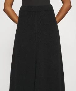 CLOSED Femme AGDA Jupe Longue Black 14 CLOSED Femme AGDA Jupe Longue Black -Promos CLOSED Magasin 5c53d9012f924b5eb3dfa08bc6f993f0