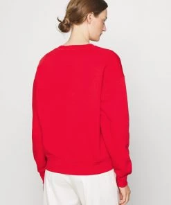 CLOSED CREW NECK WITH LOGO Sweatshirt Red Femme -Promos CLOSED Magasin 5e8b00af6b774dbf9cc74ba3d3624a99